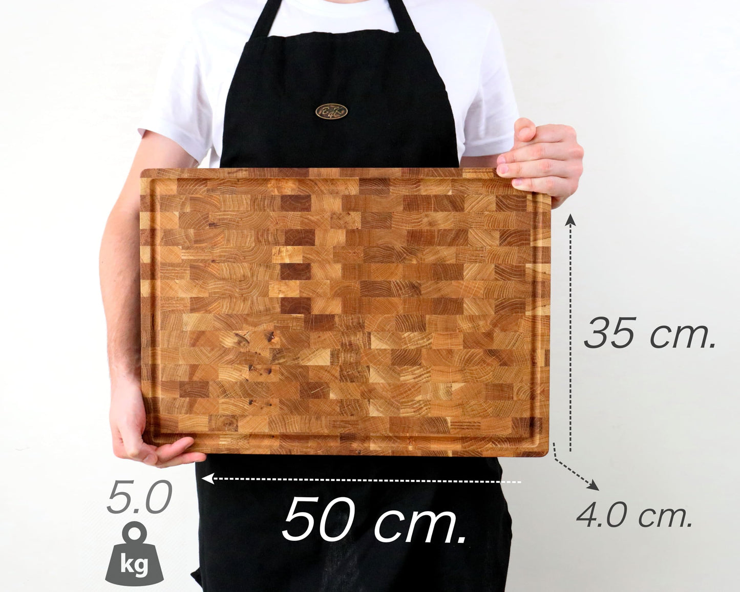 B4K® Eiche Stirnholz Schneidebrett 50x35 cm – Hackblock mit Saftrille, Griffen & Silikonfüßen – Für Küche, Fleisch & BBQ