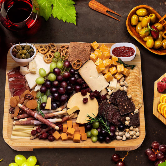 Charcuterie Käsebrett mit Messerset & 3 Schubladen – Großes Servierbrett – Geschenk für Paare, Hochzeit, Einweihung, Brautdusche