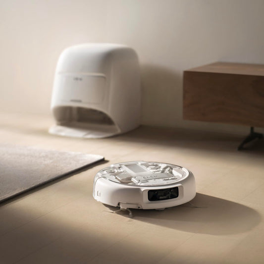 DJI ROMO A Saugroboter mit Wischfunktion, 25.000 Pa, Selbstreinigend, Drohnen-Erkennung
