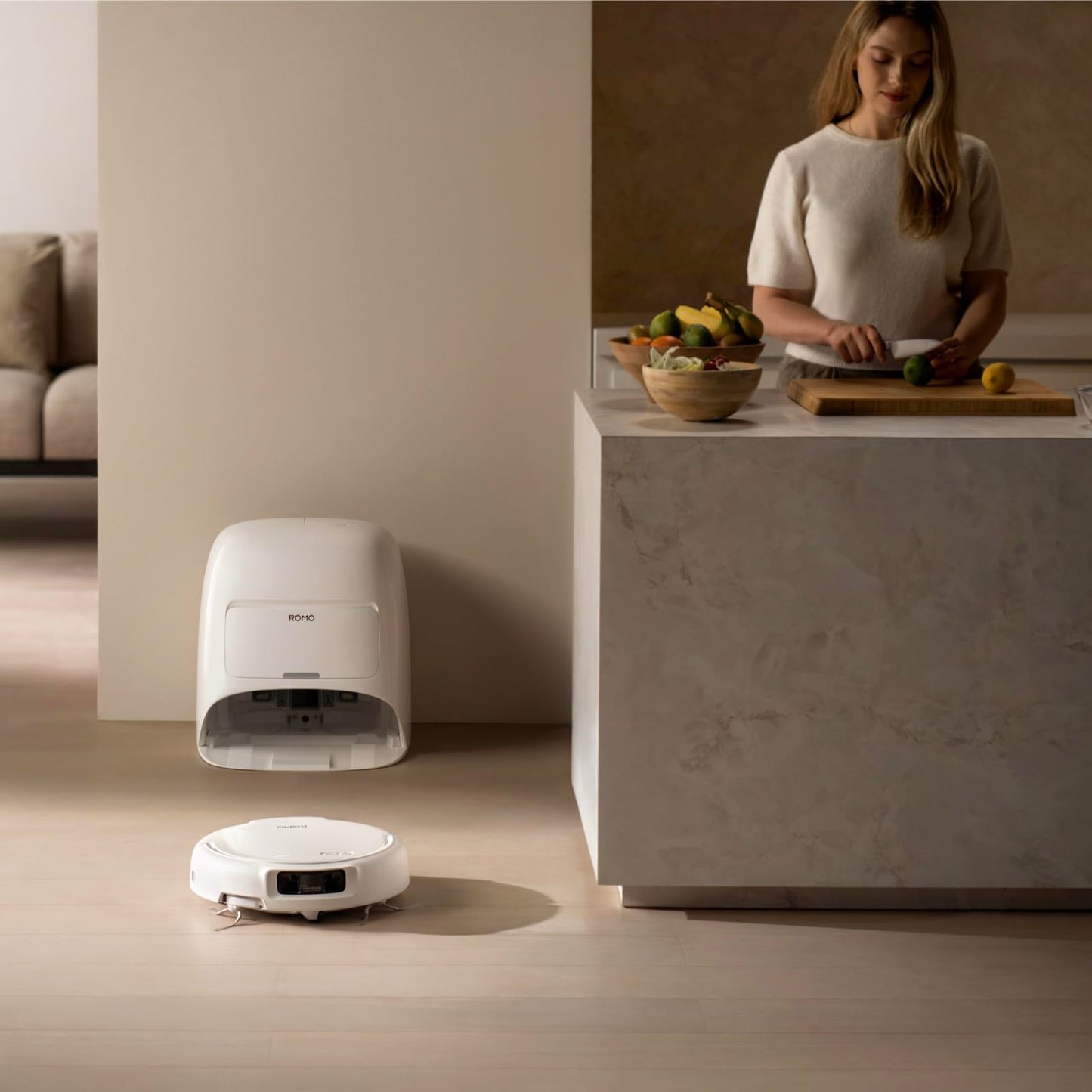 DJI ROMO S Saugroboter mit Wischfunktion, 25.000 Pa, Drohnen-Erkennung, 200 Tage wartungsfrei