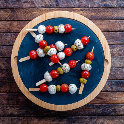 Rundes Bambus Käsebrett 30 cm mit Messer Set & Schieferplatte – Drehbare Servierplatte für Käse & Snacks – Cheese Charcuterie Board
